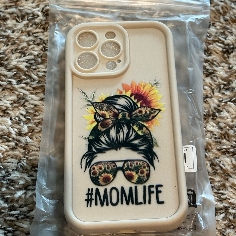 Trendy Cream Phone Case with Sunflower and #MOMLIFE Design